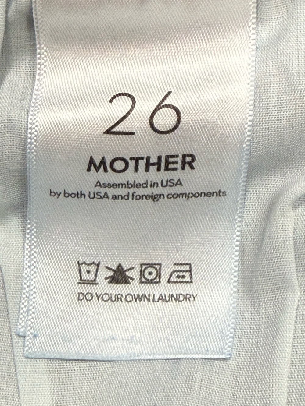 Women’s MOTHER Rascal Ankle Fray Jeans - Picture 4 of 4